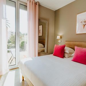 Hotel Le Petit Castel